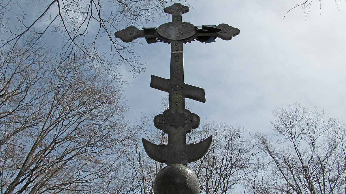 The entire cross at the cross forest