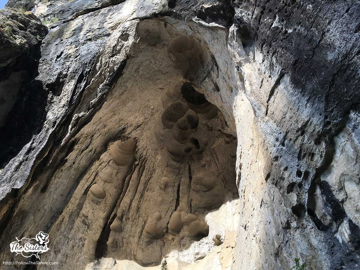 Prohodna cave, a skull in the rock