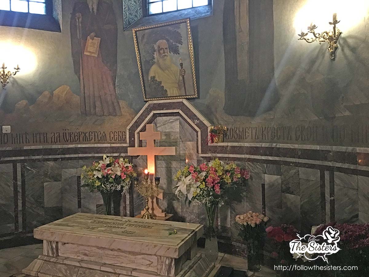 The grave of bishop Searaphim in the Russian church